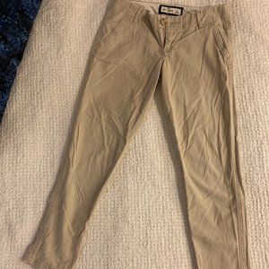 skinny khaki pants